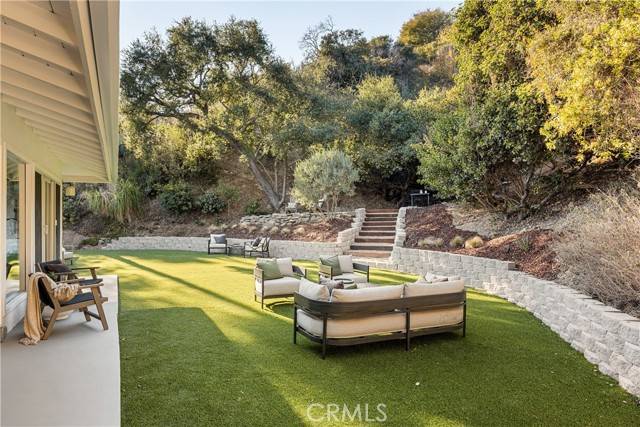 Sherman Oaks, CA 91403,4031 Deerhorn Drive