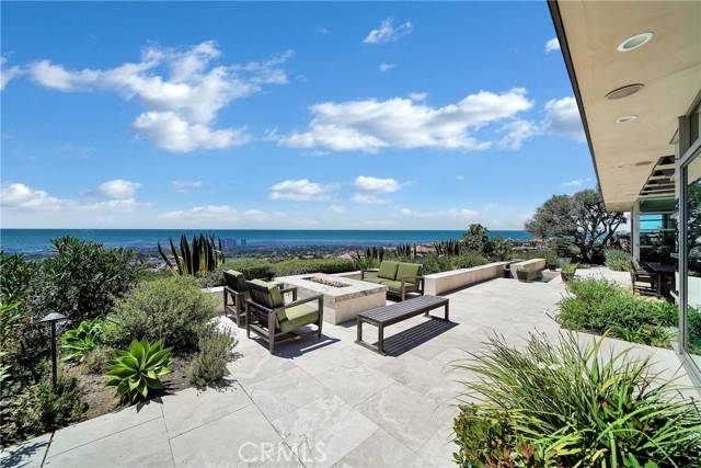 Corona Del Mar, CA 92625,9 Jade Cove