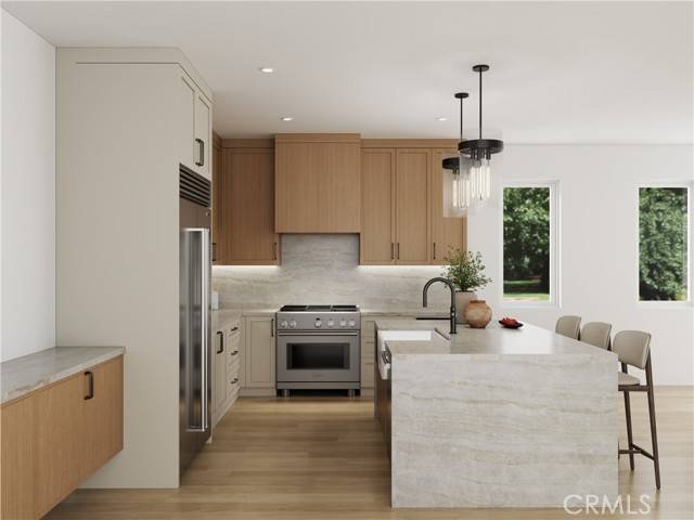 Corona Del Mar, CA 92625,516 Larkspur Avenue