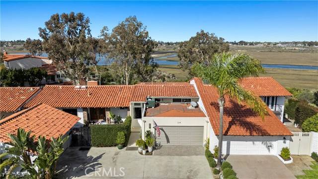 Newport Beach, CA 92660,324 Otero