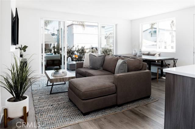 Newport Beach, CA 92663,312 35th Street