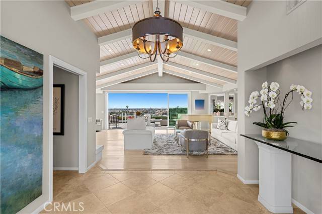 Corona Del Mar, CA 92625,1615 Bayadere