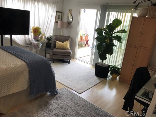 Corona Del Mar, CA 92625,514 Marigold