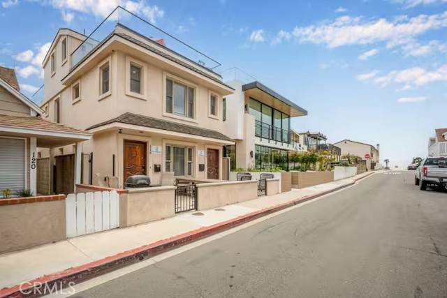 Newport Beach, CA 92663,118 39th Street