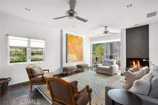 Corona Del Mar, CA 92625,516 Begonia Avenue