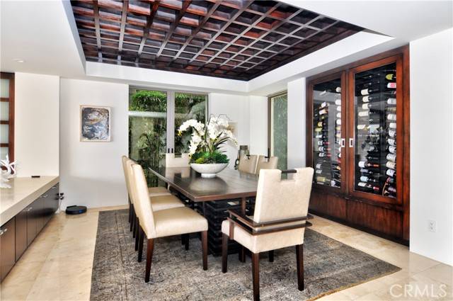 Newport Beach, CA 92660,71 Linda Isle