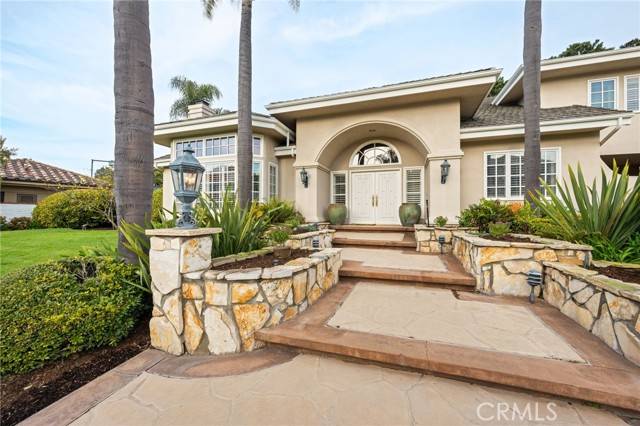 Newport Beach, CA 92660,4 Huntington Court