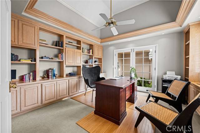 Newport Beach, CA 92660,4 Huntington Court