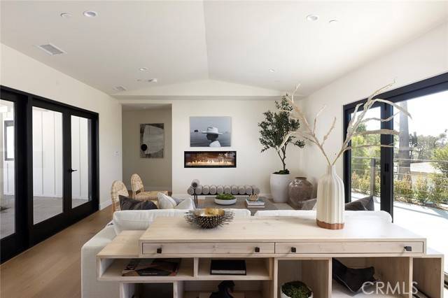 San Clemente, CA 92672,149 Avenida De La Paz