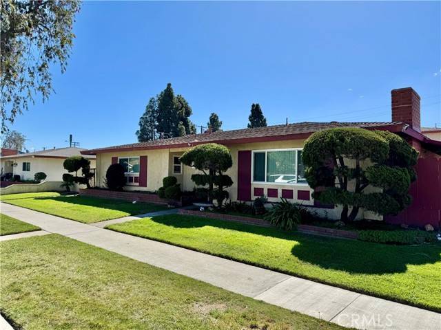 Anaheim, CA 92804,3212 W Cabot Drive