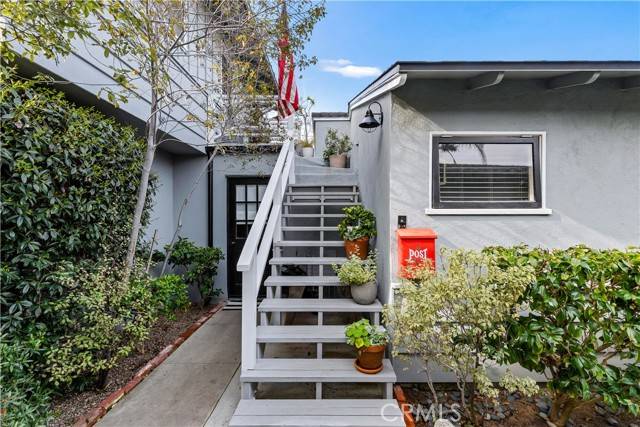 Corona Del Mar, CA 92625,304 Dahlia Place