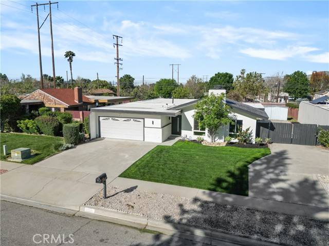 Grand Terrace, CA 92313,12586 Warbler Avenue