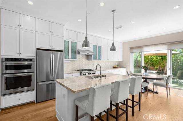 Irvine, CA 92602,64 Stetson