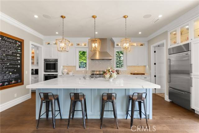 Newport Beach, CA 92663,430 Aliso Avenue