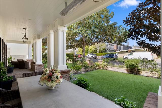 Newport Beach, CA 92663,430 Aliso Avenue