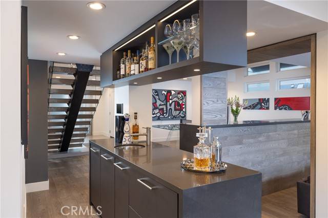 Newport Beach, CA 92660,748 Harbor Island Drive