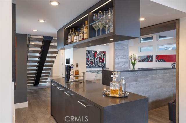 Newport Beach, CA 92660,748 Harbor Island Drive