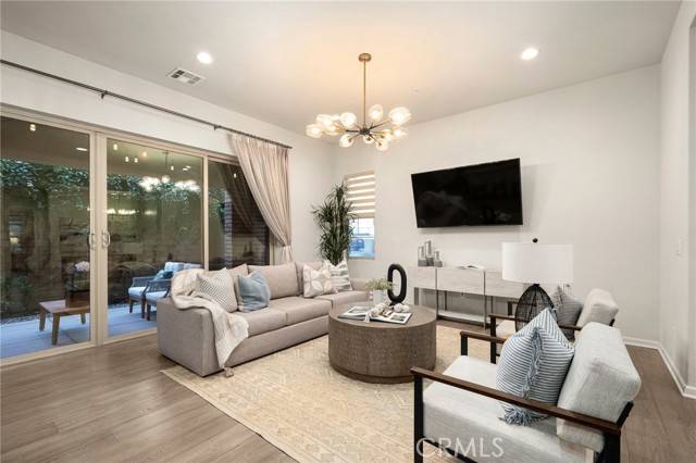 Brea, CA 92823,3395 Calle Del Sol