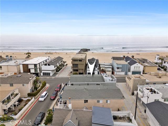 Newport Beach, CA 92663,4404 Seashore Drive