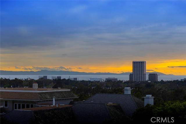 Newport Beach, CA 92660,9 Saint Tropez