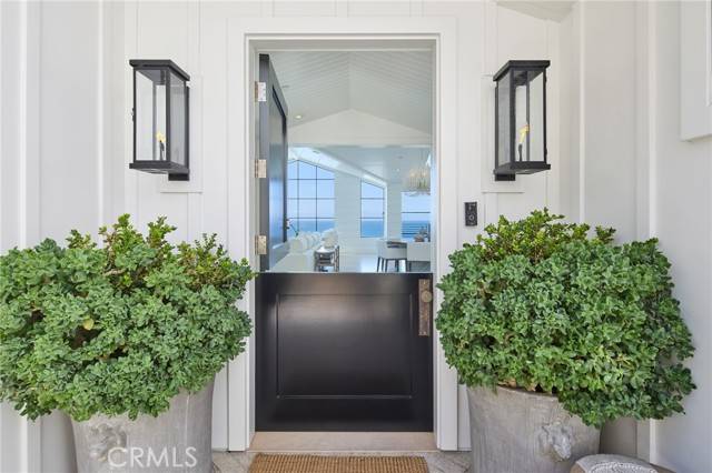 Laguna Beach, CA 92651,365 Pinecrest Drive