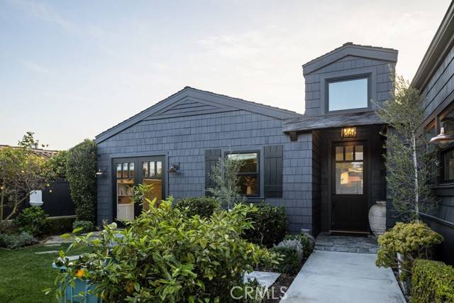 Corona Del Mar, CA 92625,531 De Anza Drive