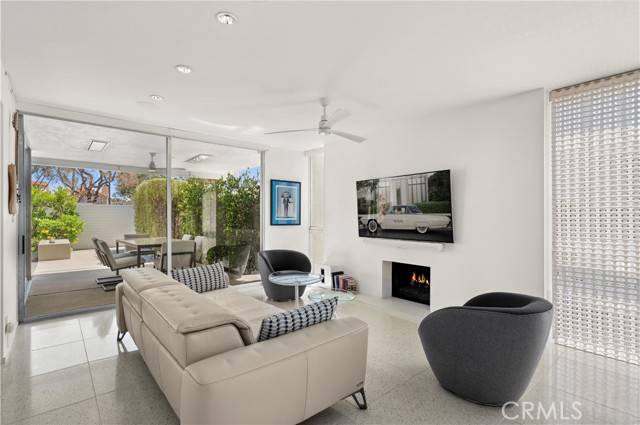 Corona Del Mar, CA 92625,733 Avocado Avenue #108