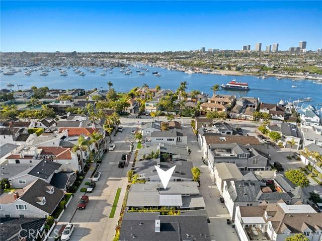 Newport Beach, CA 92661,432 Seville Avenue