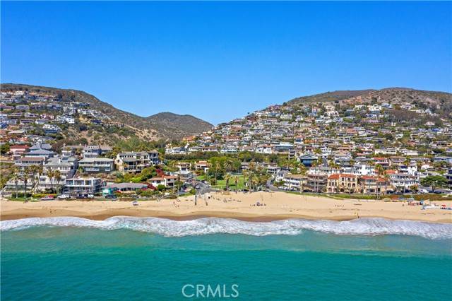 Laguna Beach, CA 92651,312 Emerald Bay
