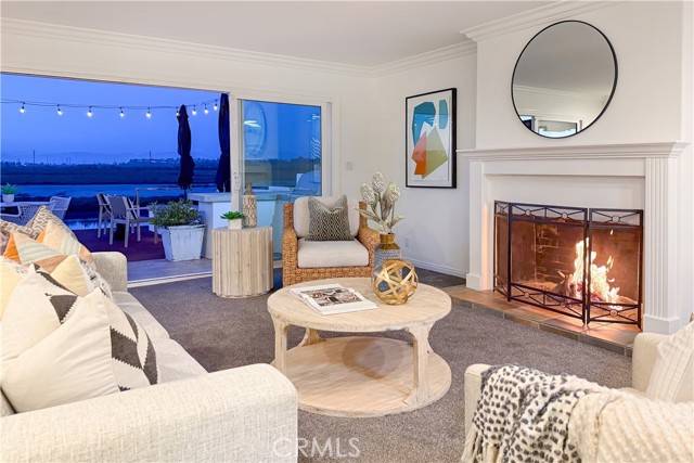 Newport Beach, CA 92663,223 Canal Street