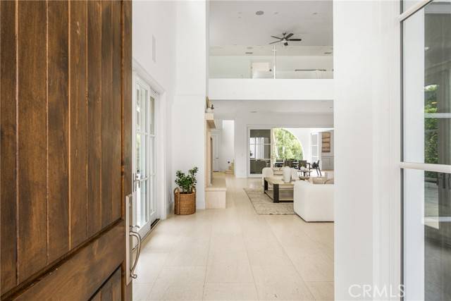 Newport Beach, CA 92660,375 Santa Isabel Avenue