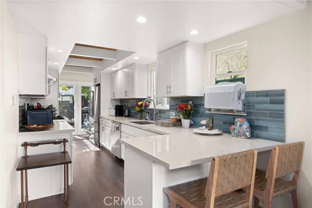 Newport Beach, CA 92663,327 62nd Street
