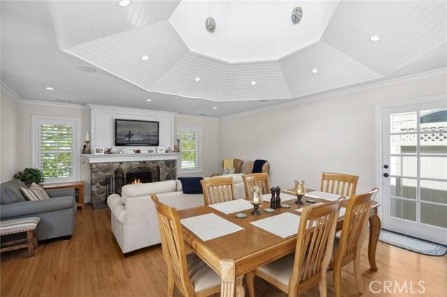 Newport Beach, CA 92663,400 Aliso Avenue