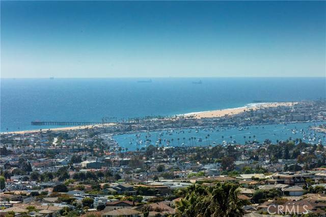 Newport Coast, CA 92657,3 Seashell
