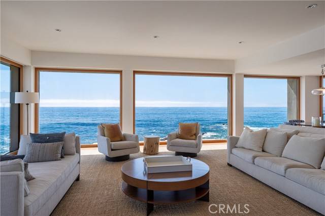Laguna Beach, CA 92651,1901 Ocean Way