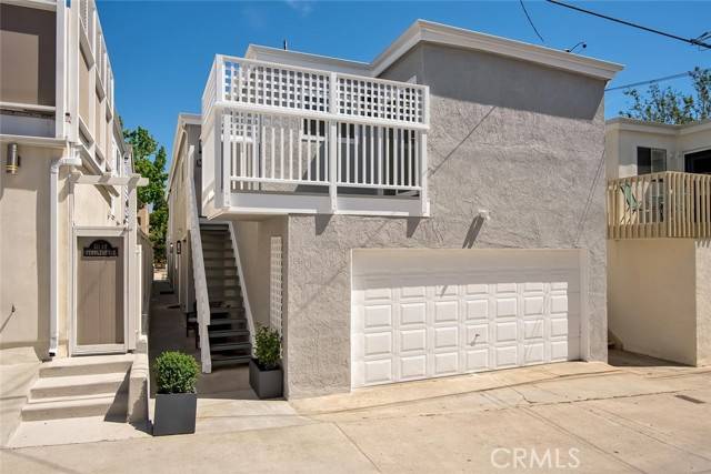 Corona Del Mar, CA 92625,509 Fernleaf Avenue