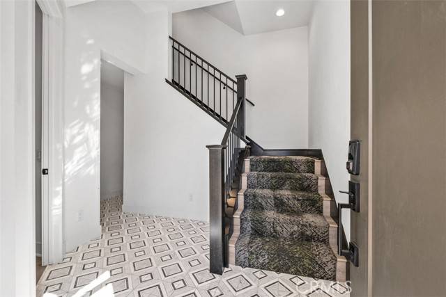 Newport Beach, CA 92660,2159 Andover Lane