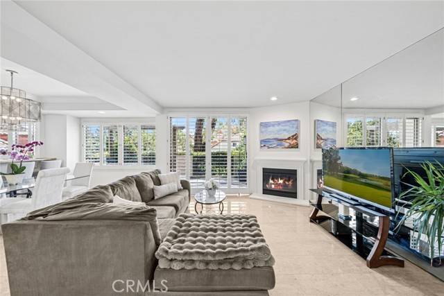Newport Beach, CA 92660,1009 Muirfield Drive