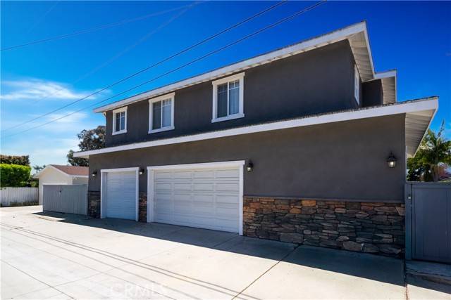 Costa Mesa, CA 92627,228 Del Mar Avenue