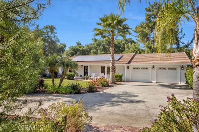 Escondido, CA 92026,10136 Rancho Roble Road