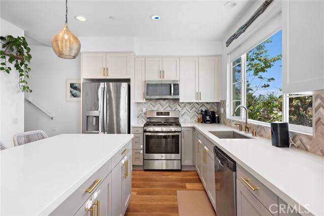 Costa Mesa, CA 92627,339 Ford Road