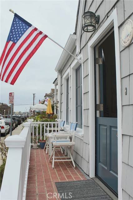 Newport Beach, CA 92662,127 Coral Avenue