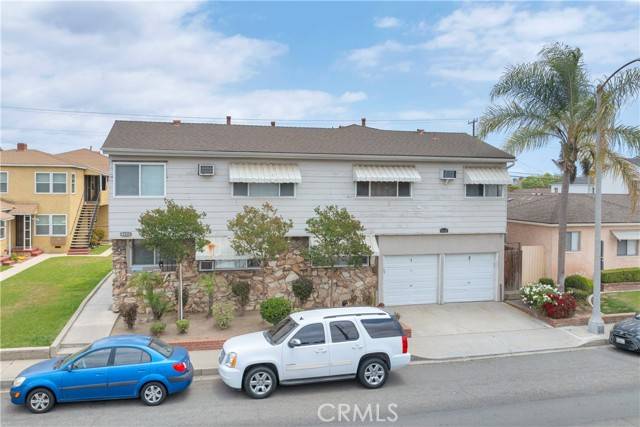 Long Beach, CA 90808,4426 N Lakewood Boulevard