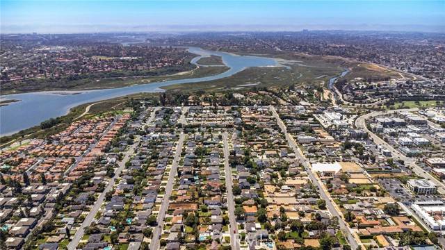 Newport Beach, CA 92660,2173 Orchard Drive
