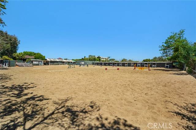 Newport Beach, CA 92660,2173 Orchard Drive