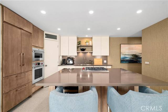 Corona Del Mar, CA 92625,741 Avocado Avenue #101