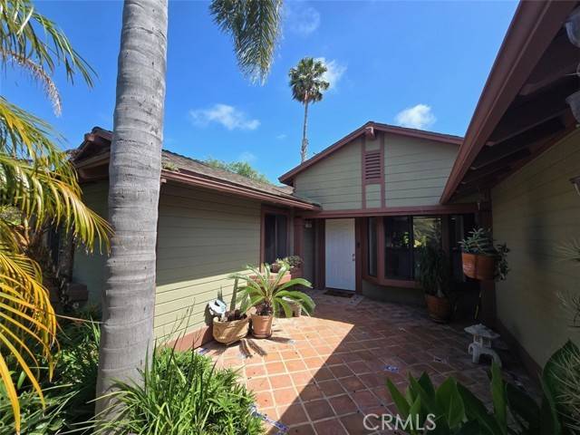 Costa Mesa, CA 92627,983 Oak Street
