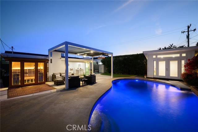 Costa Mesa, CA 92627,270 Cecil Place