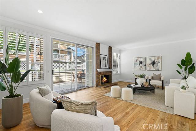 Long Beach, CA 90803,431 Cranston Court #102