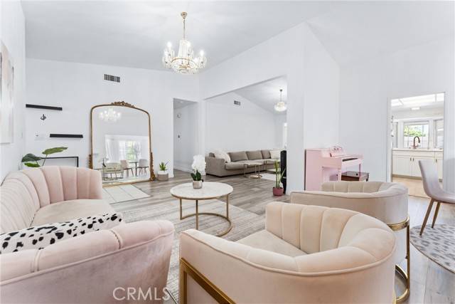 Lake Forest, CA 92630,24162 Fordview